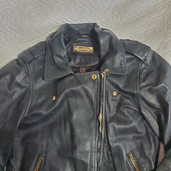 Danier leather jacket - Picture 8 of 8
